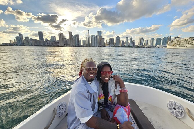2 hrs Miami Private Boat Tour with Cooler, Ice, Bluetooth Stereo - FAQ