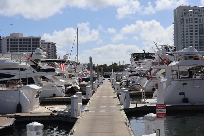 2 to 6 hours Private Yacht Cruise around Fort Lauderdale - The yacht, the captain and the onboard basics