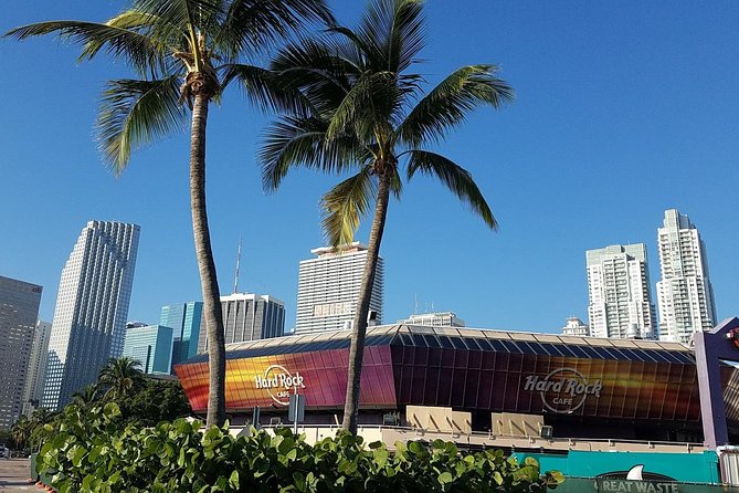 Biscayne Bay and Celebrity Island Homes Boat Tour 90 Minute - Seats, decks and getting a clear view