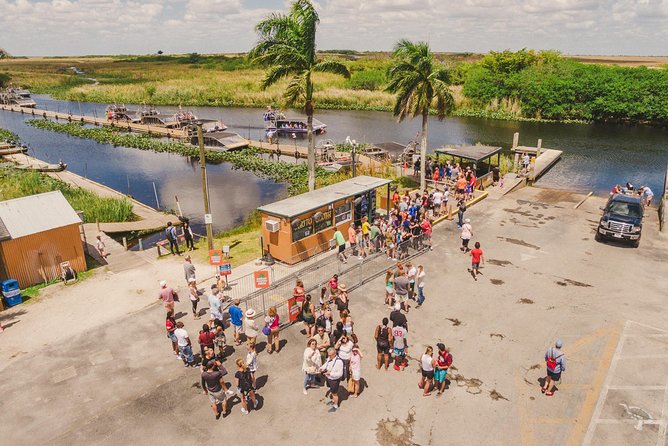 Everglades VIP Airboat Tour with Transportation Included - Should you book it?