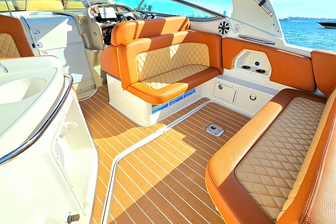 Explore Miami in Style: Private Boat Cruise Tour with Captain - What the private format means for your group
