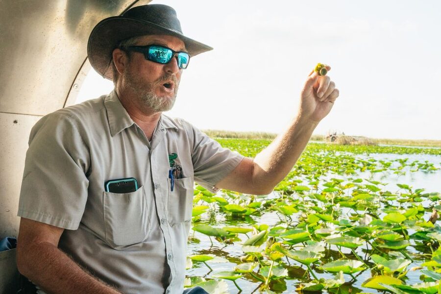 From Miami: Everglades Airboat, Wildlife Show & Bus Transfer - FAQ