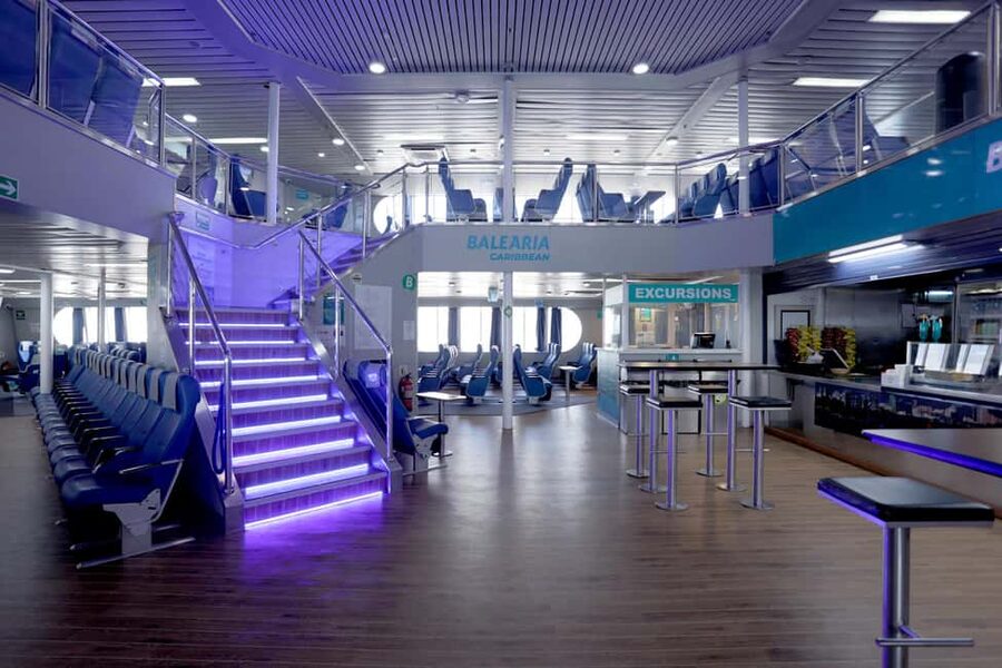 From Miami: Roundtrip Bimini Ferry with Hotel Transfers - Who should book this day trip?