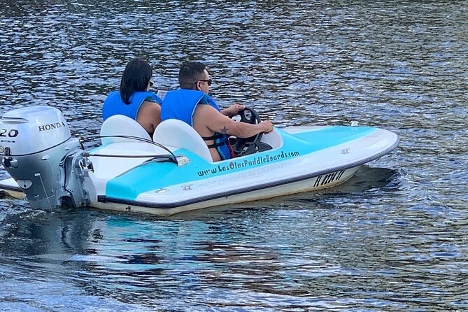 Ft. Lauderdale Mini Powerboat Rental. Canal, Yacht, Mansion Tour - The price and what it covers