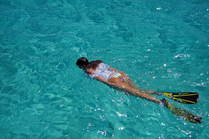 Half-Day Florida Keys Catamaran Snorkel Adventure - Sharing the boat with scuba groups