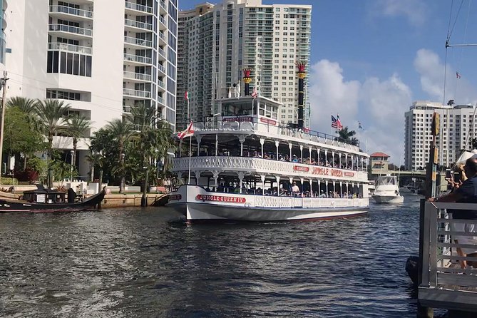 Jungle Queen Riverboat 90-Minute Narrated Sightseeing Cruise in Fort Lauderdale - A River Cruise Through Fort Lauderdale’s Waterfront