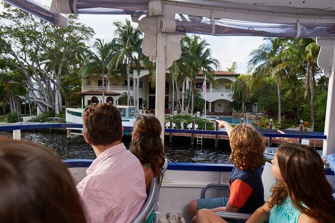 Jungle Queen Riverboat 90-Minute Narrated Sightseeing Cruise in Fort Lauderdale - Timing, Arrival, and Practical Details