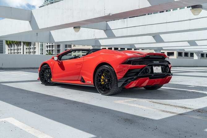 Lamborghini Huracan Spyder - Supercar Driving Experience in Miami - Should you book the Miami supercar drive?