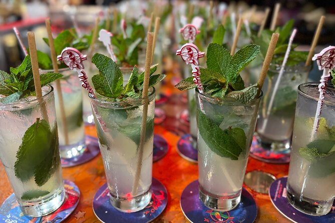 Mango's Miami: Sip & Salsa Lessons, Mojitos, Bites & Live Music - From bachata basics to a first salsa step