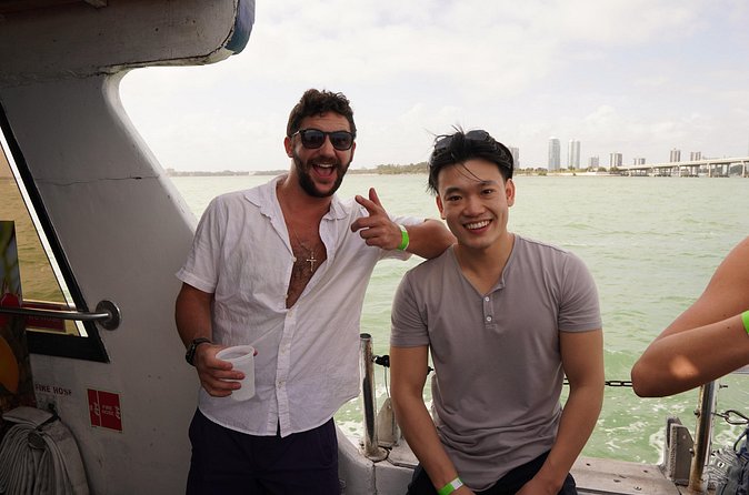 Miami: 3-Hours All Inclusive Party Boat Cruise - Who will enjoy this boat party