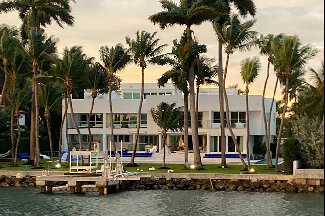 Miami and Bayside 90 min Cruise of Celebrity Islands - Who should book this Miami cruise?