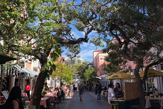 Miami Beach Food and Art Deco Walking Tour - Española Way brings a different mood