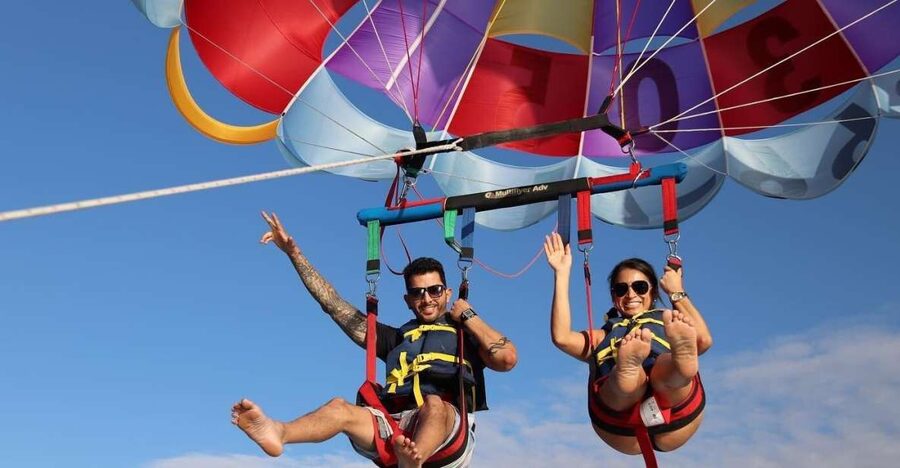 Miami Beach: Parasailing Boat Tour in South Beach - At a glance