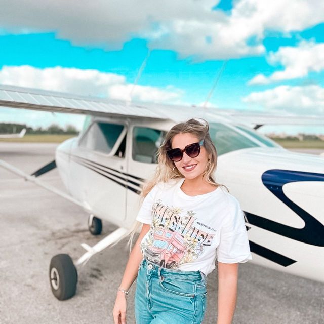 Miami Beach: South Beach Private Airplane Tour with Drinks - Getting to Miami Executive Airport and preparing
