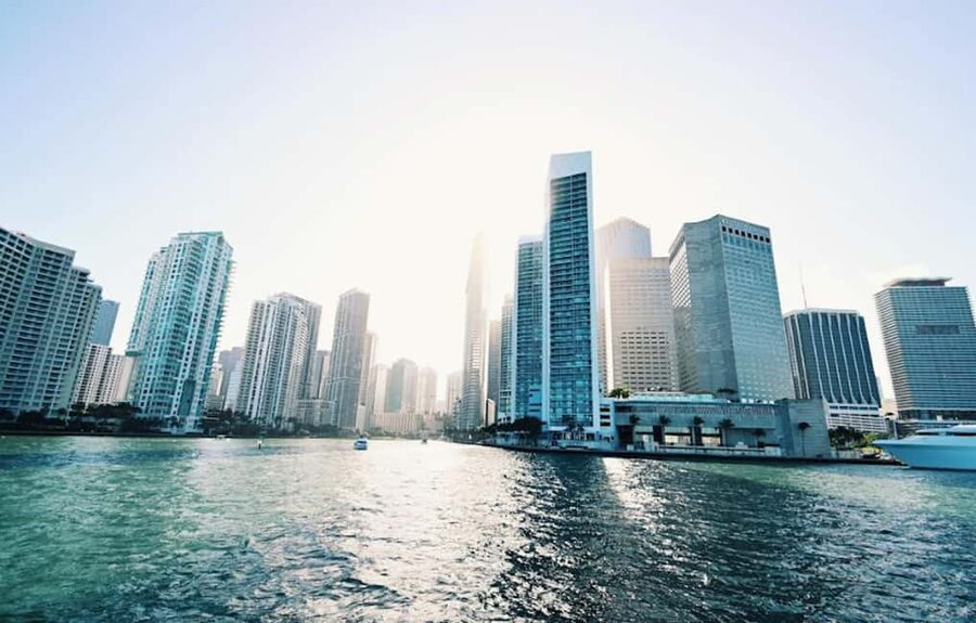 Miami: Biscayne Bay Millionaire's Homes Sightseeing Cruise - Should you book it?