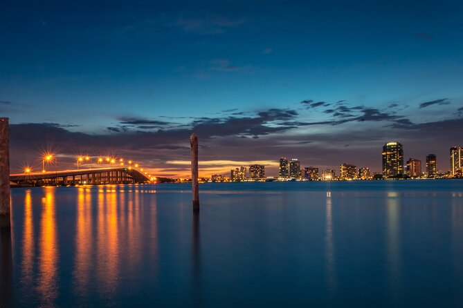 Miami Biscayne Bay rich and famous Sightseeing Boat Tour - Bayside Marketplace is the starting point