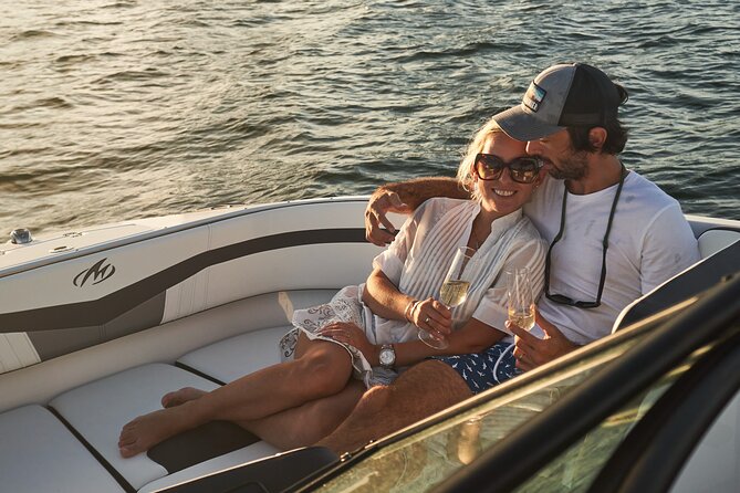 Miami Boat Tour –Day and Night Cruises with Champagne - The bay, the skyline, and your camera