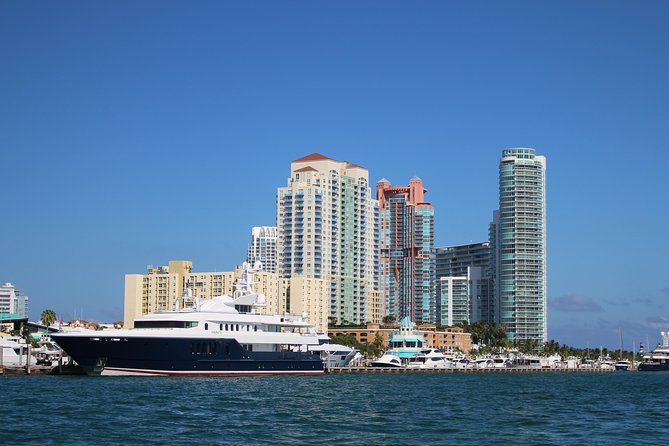 Miami Boat Tour of Celebrity Homes - Should you book the Miami Celebrity Homes Cruise?