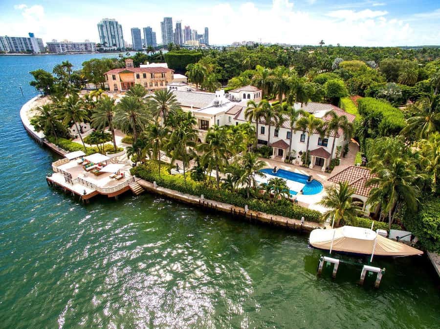 Miami: Celebrity Homes Boat Tour with Guide - The short version