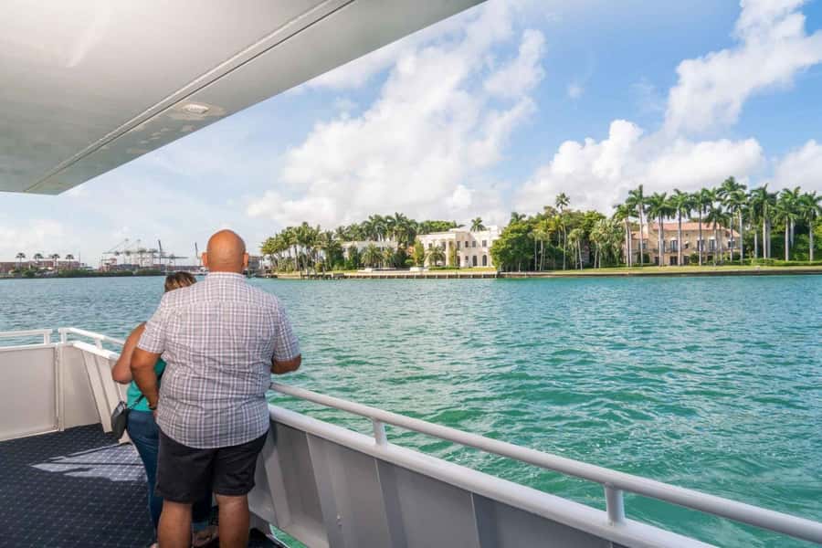 Miami: Celebrity Homes Boat Tour with Guide - Downtown Miami, seen from the water