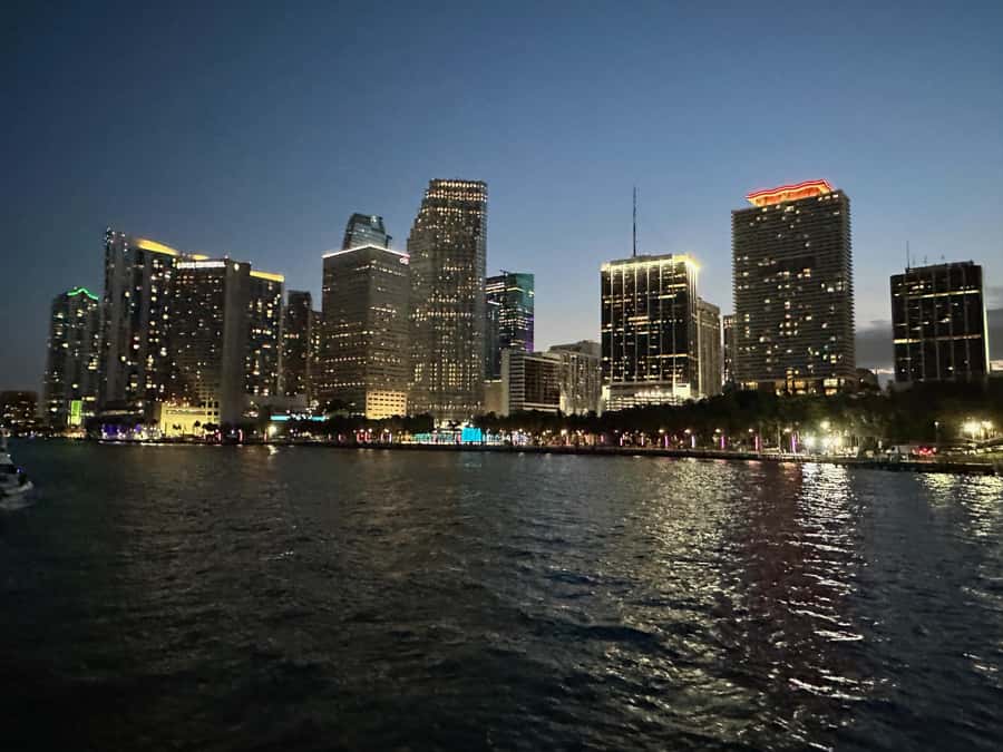 Miami Evening Boat Past Millionaire Homes on Water Taxi - What $19 buys, and what it doesn’t