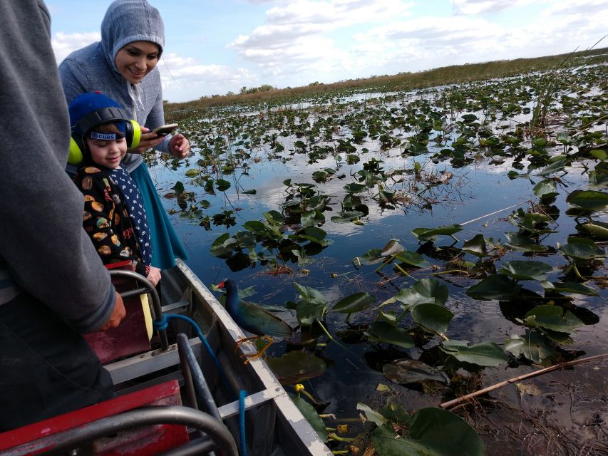 Miami: Everglades Full-Day Tour with 2 Boat Trips and Lunch - Lunch and local stops break up the day