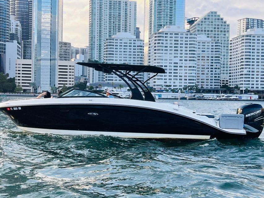 Miami: Guided Boat Tour with Champagne - Should you book it?