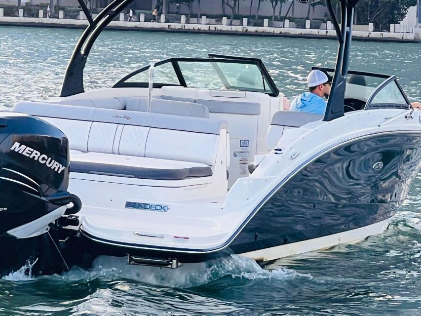 Miami: Guided Boat Tour with Champagne - A private boat, not a large sightseeing cruise