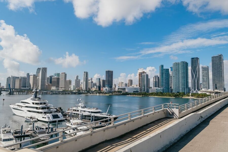 Miami: Half-Day Open-Top Bus Tour Plus Biscayne Bay Cruise - Timing, comfort, and what the four hours mean