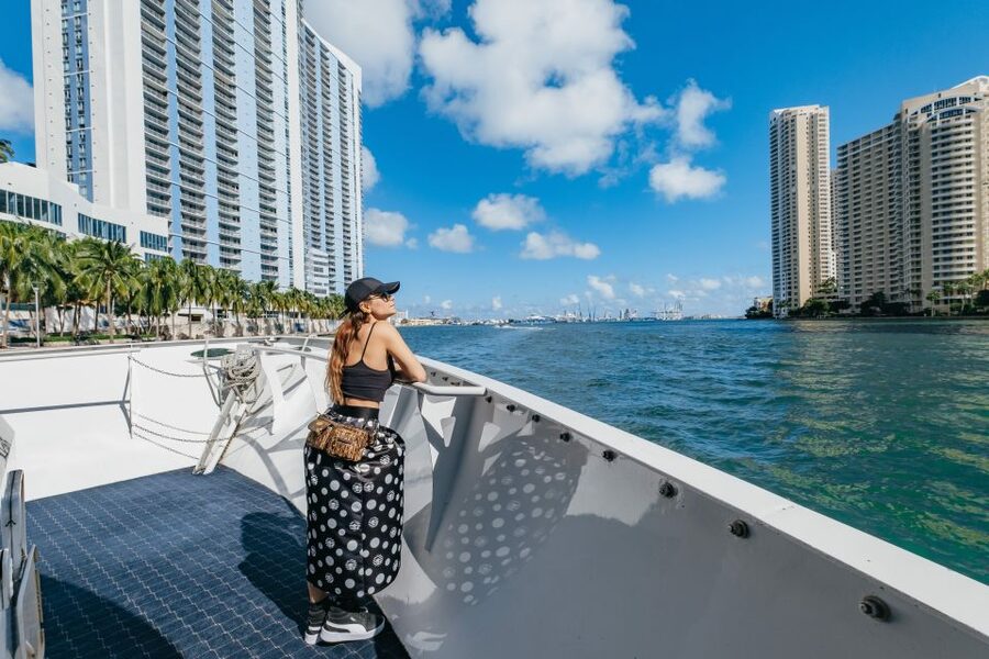 Miami: Half-Day Open-Top Bus Tour Plus Biscayne Bay Cruise - Who should book this Miami tour?