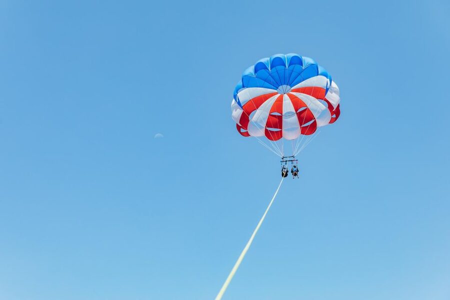 Miami: Parasailing Experience in Biscayne Bay - The quick take
