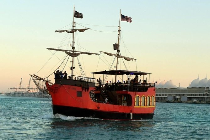 Miami Pirate Boat Tour: Skyline & Celebrity Homes - Setting Out from Bayside Marketplace