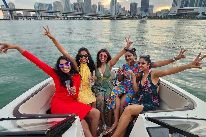 Miami Shared Boat tour, 2 hours on a 24 ft boat. 6 people total. - Miami Bay From A 24-Foot Boat
