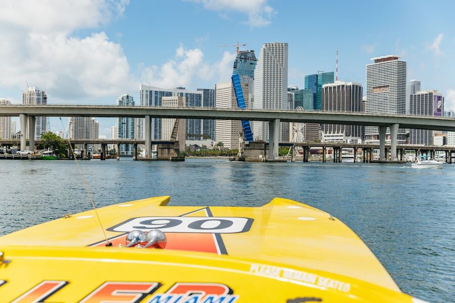 Miami: Sightseeing Speedboat Tour - How fast, how wet and how comfortable?