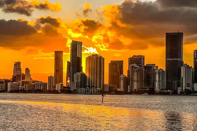 Miami Skyline Boat Cruise Past Millionaire's Homes Optional Stop - What the $12.99 fare does and does not buy