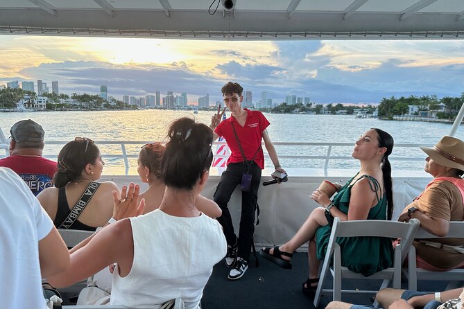 Miami Skyline Boat Cruise Past Millionaire's Homes Optional Stop - FAQ