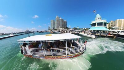 Miami Skyline Cruise of Millionaire Homes