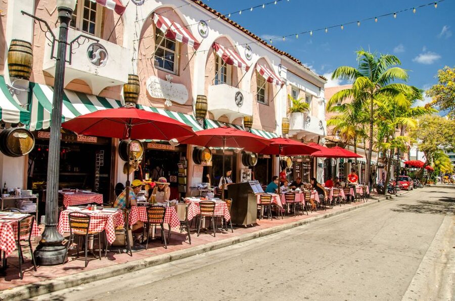 Miami: South Beach Food Tour - South Beach, one bite and one building at a time