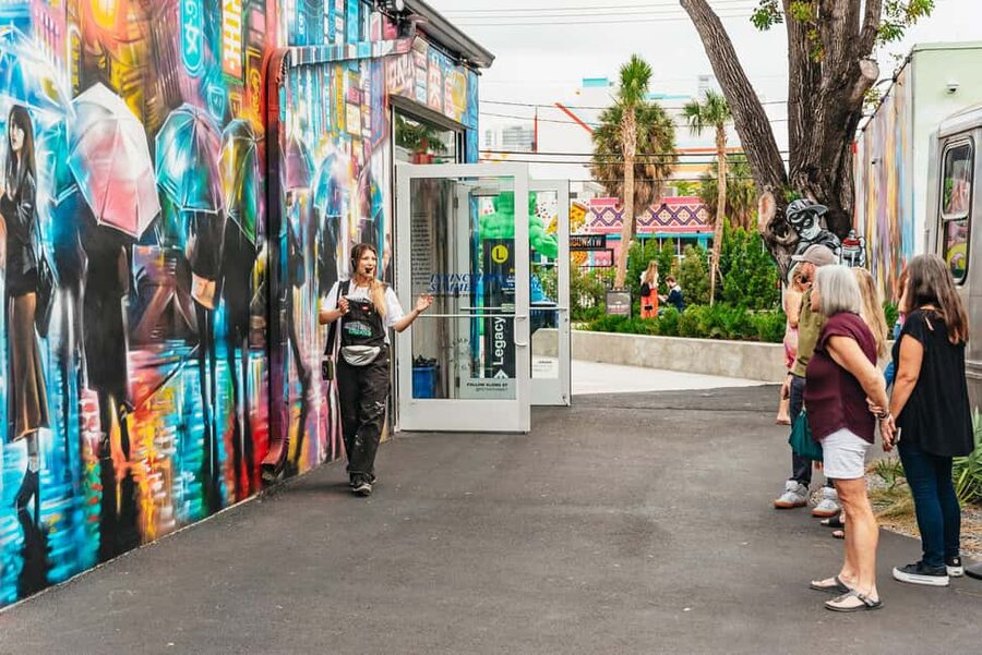 Miami: Wynwood Walls, Galleries, and Murals Guided Tour - Peter Tunney’s gallery and the solo exhibition