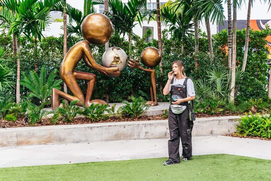 Miami: Wynwood Walls, Galleries, and Murals Guided Tour - Check-in, parking, and practical details
