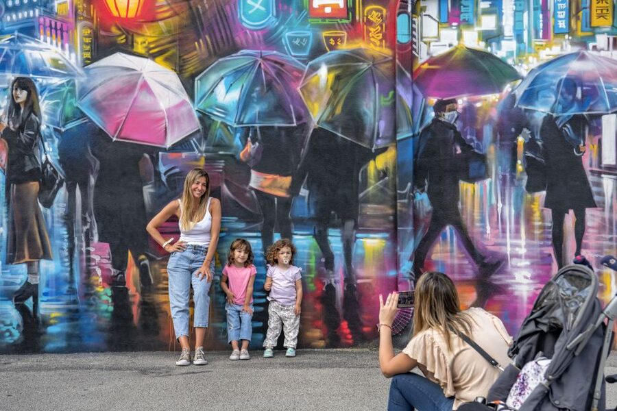 Miami: Wynwood Walls Skip-the-Line Ticket - Start at the Welcome Center, then take your time