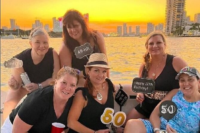 Private Boat Ride in Miami with Experienced Captain and Champagne - Sunset, champagne, and your own playlist