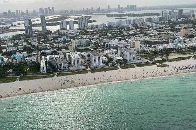 South Beach Miami Aerial Tour : Beaches, Mansions and Skyline - What the private flight feels like