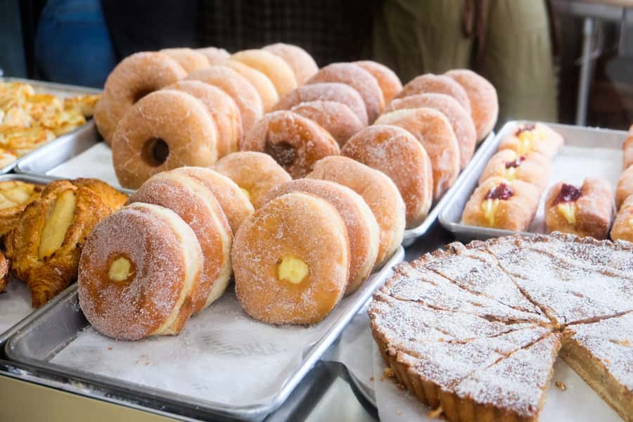 South Beach Sweets Tour: Donuts, Pastelitos, and Patisseries - Is this walk right for you?