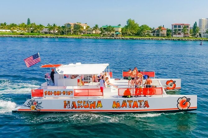 Sun & Sightseeing Hakuna Matata Catamaran Cruise in Palm Beach - Drinks are an extra, not part of the fare