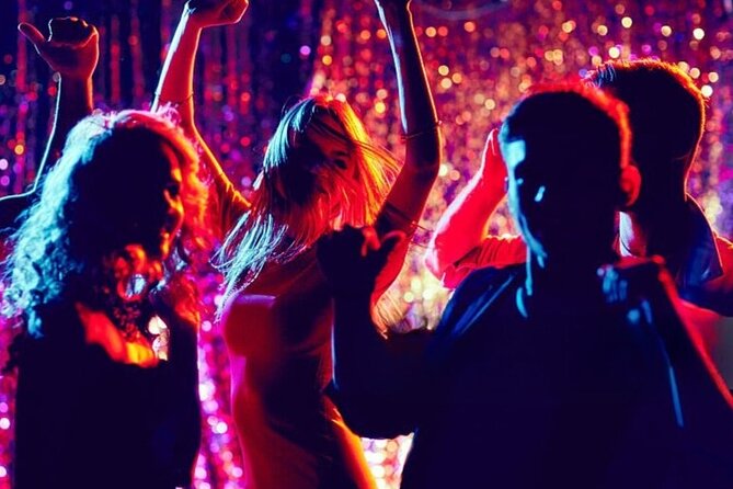 Top rated two Hour Miami Night Skyline Cruise with Open Bar - English, Spanish and the guide