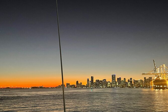 Top rated two Hour Miami Night Skyline Cruise with Open Bar - FAQ